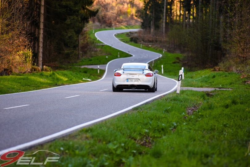 Porsche Cayman GT4