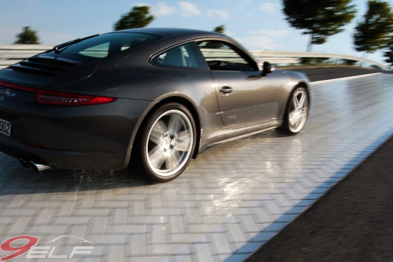 Porsche 911 Carrera 4S