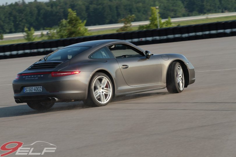 Porsche 911 Carrera 4S